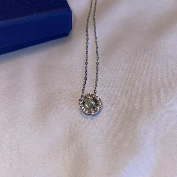 Swarovski Necklace - Picture 3 of 4